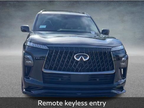 New 2026 INFINITI QX80 4WD w/ Sport Exterior Package image 3