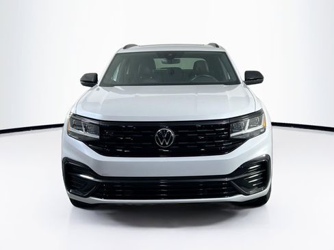 Used 2023 Volkswagen Atlas Cross Sport SEL R-Line image 2