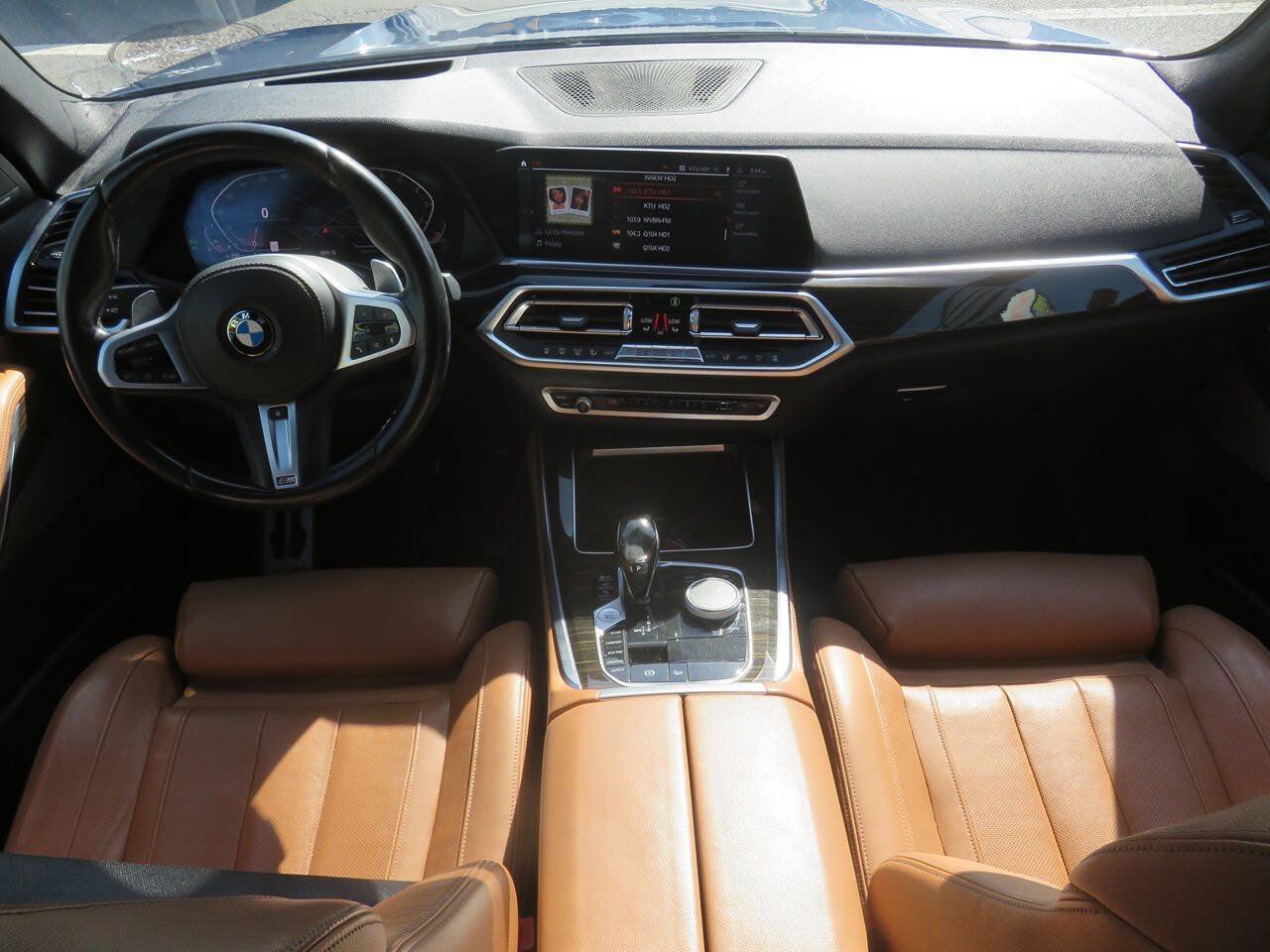 Used 2019 BMW X5 xDrive40i w/ M Sport Package AWD/4WD image 12
