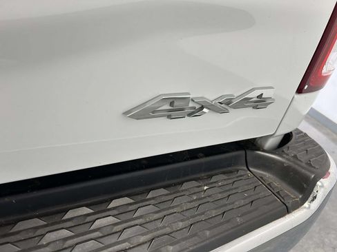 Used 2024 RAM 2500 Big Horn AWD/4WD image 15