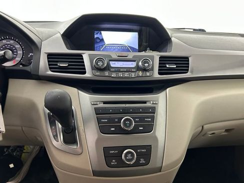 Used 2014 Honda Odyssey LX image 23