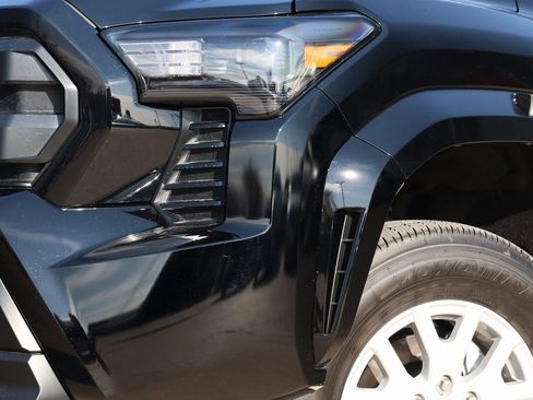 New 2026 Toyota Tacoma SR5 image 10
