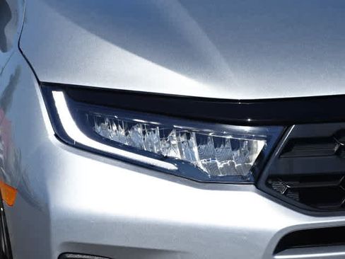 Used 2025 Honda Odyssey EX-L image 5