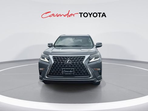 Used 2023 Lexus GX 460 Premium image 3