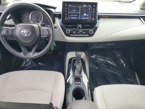 Used 2021 Toyota Corolla LE image 13