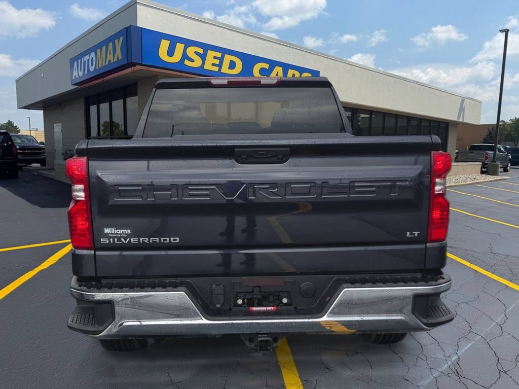 Used 2024 Chevrolet Silverado 1500 LT AWD/4WD image 6