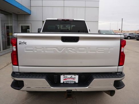 Used 2020 Chevrolet Silverado 3500 LTZ w/ LTZ Plus Package image 33