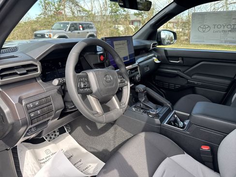 New 2025 Toyota Tacoma TRD Sport AWD/4WD image 15