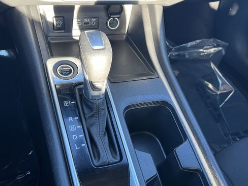 Used 2024 Nissan Sentra SV image 9