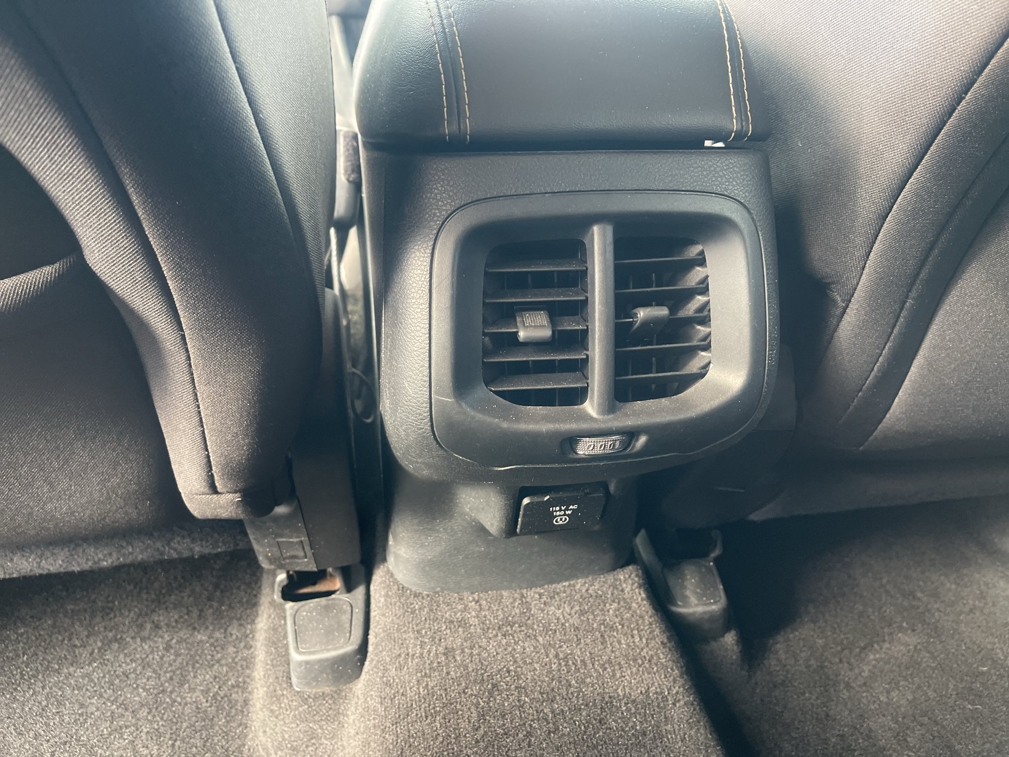 Used 2015 Jeep Cherokee Latitude AWD/4WD image 21