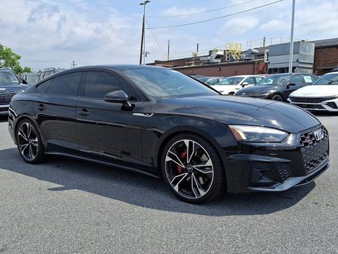 Used 2022 Audi S5 Prestige w/ Prestige Package AWD/4WD image 3
