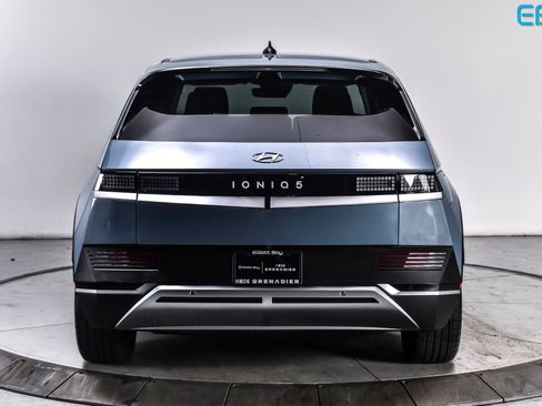 Used 2024 Hyundai Ioniq 5 SEL image 5