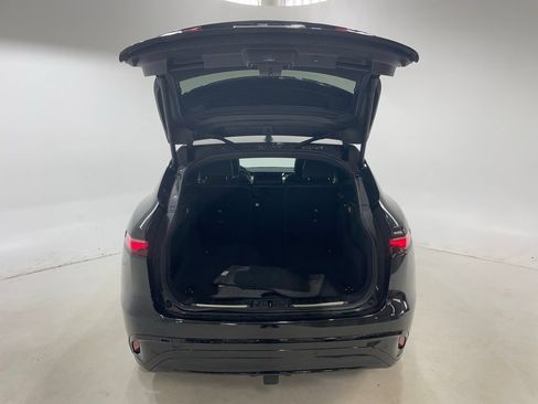 Used 2024 Jaguar F-PACE R-Dynamic S AWD/4WD image 13