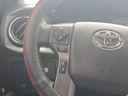 Used 2020 Toyota Tacoma TRD Pro image 19
