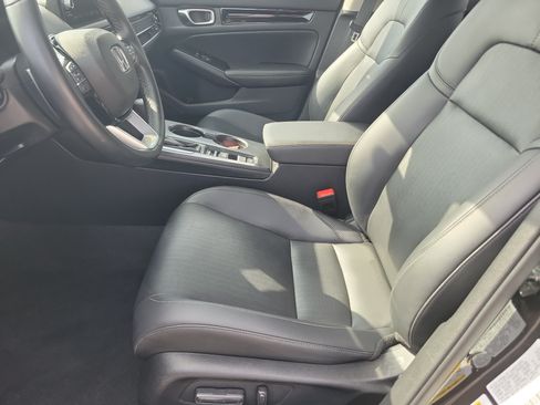 Used 2024 Honda Civic Touring image 19
