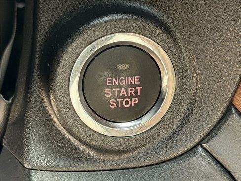 Used 2022 Subaru Outback Touring XT image 22