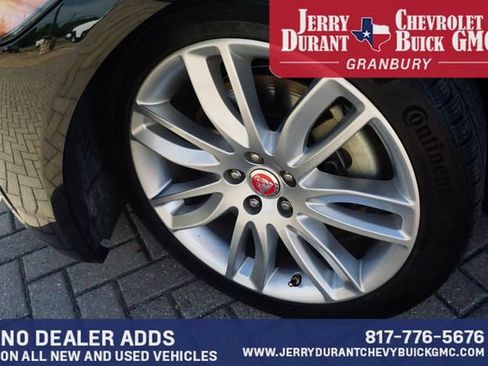Used 2023 Jaguar XF SE RWD image 9