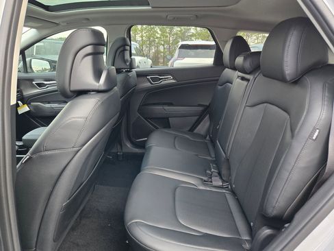 New 2026 Kia Sportage EX w/ EX Panorama Roof Package FWD image 25