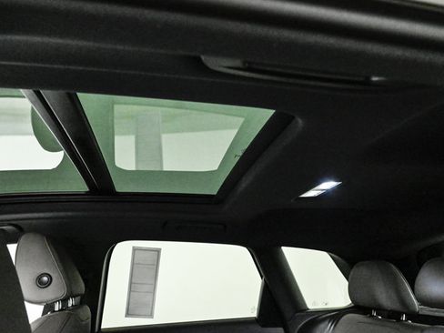 New 2026 Audi Q3 quattro 2.0T AWD/4WD image 21