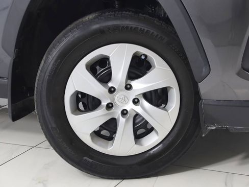 Used 2024 Toyota RAV4 LE FWD image 13