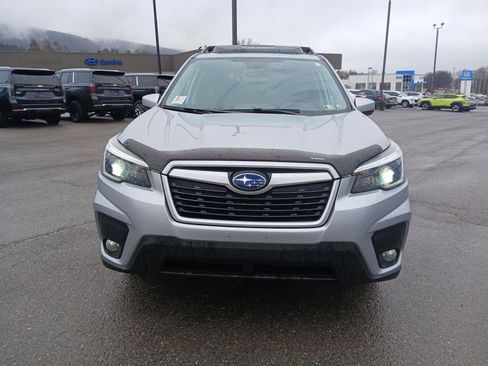 Used 2021 Subaru Forester Premium w/ Popular Package #1 image 9