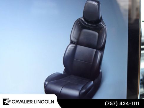 Used 2024 Lincoln Aviator Black Label w/ Dynamic Handling Package image 47