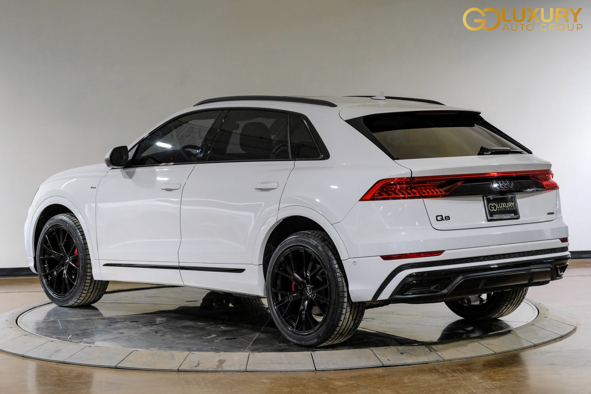 Used 2023 Audi Q8 Premium Plus w/ Premium Plus Package AWD/4WD image 12