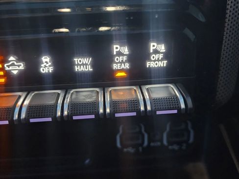 Used 2021 RAM 1500 Limited image 41