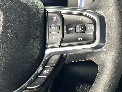 Used 2025 RAM 3500 Laramie AWD/4WD image 30