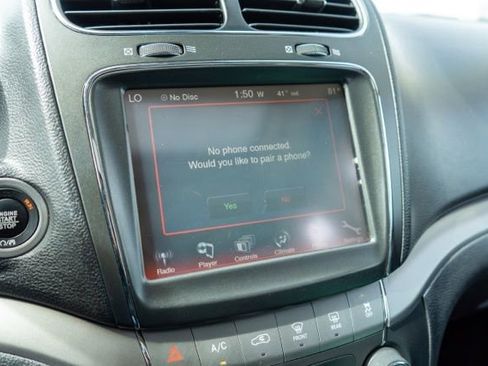 Used 2020 Dodge Journey Crossroad FWD image 23
