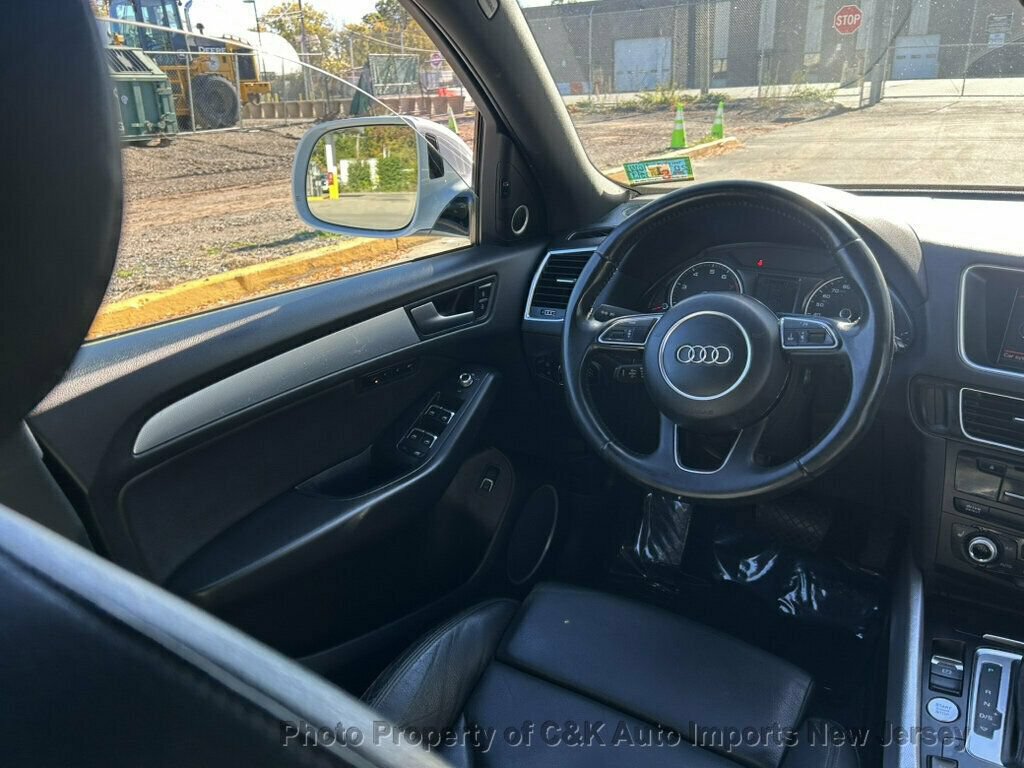 Used 2017 Audi Q5 2.0T Premium Plus w/ Technology Package AWD/4WD image 31