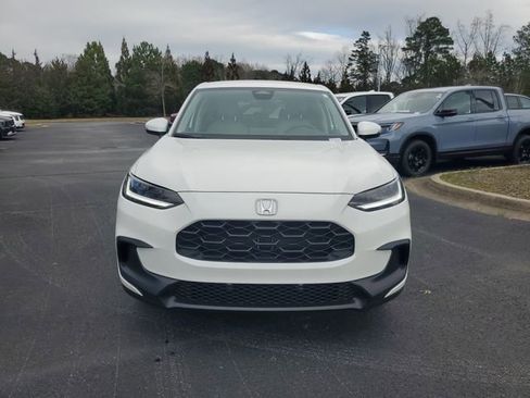 New 2026 Honda HR-V LX image 2