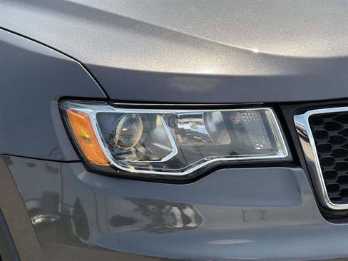 Used 2021 Jeep Grand Cherokee Limited AWD/4WD image 30