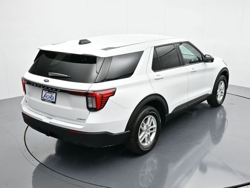 New 2026 Ford Explorer Active image 41