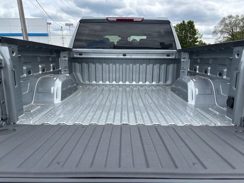 New 2026 Chevrolet Silverado 1500 LT AWD/4WD image 7
