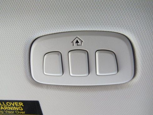 Used 2025 Ford Escape Platinum AWD/4WD image 23