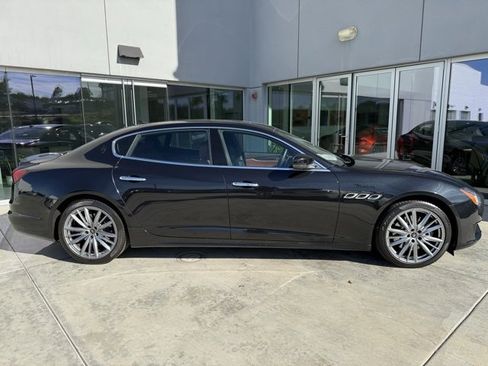 Certified 2022 Maserati Quattroporte Modena image 3