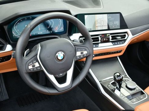 Used 2022 BMW 430i Convertible w/ Convenience Package image 56