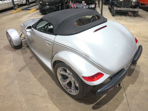 Used 2001 Plymouth Prowler RWD image 30
