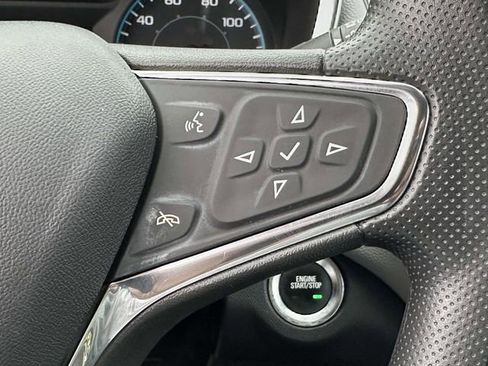 Used 2020 Chevrolet Equinox LS image 10