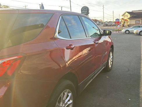 Used 2020 Chevrolet Equinox LT image 14