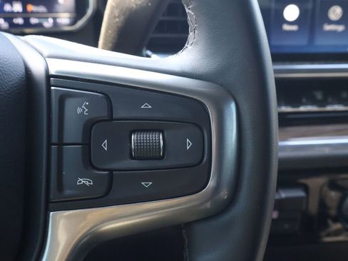 Used 2024 Chevrolet Silverado 2500 LT AWD/4WD image 21