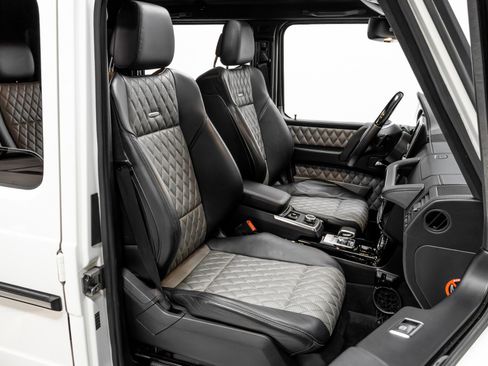 Used 2015 Mercedes-Benz G 63 AMG 4MATIC image 21