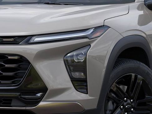 New 2026 Chevrolet Trax ACTIV w/ Driver Confidence Package FWD image 10