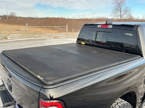 Used 2019 RAM 1500 Big Horn image 40