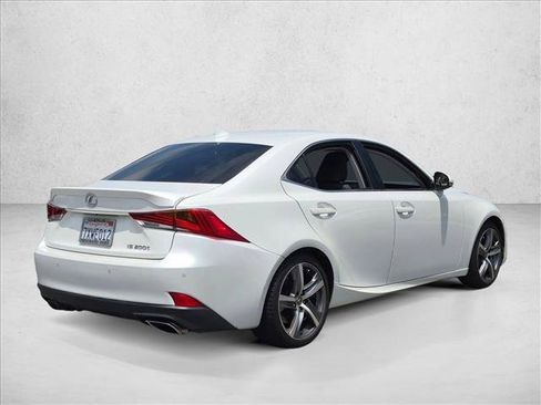 Used 2017 Lexus IS 200t w/ Navigation System Package RWD image 5