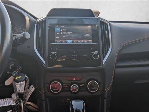 Used 2021 Subaru Crosstrek 2.0i Premium image 14