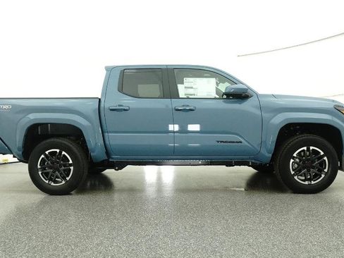 New 2026 Toyota Tacoma TRD Sport image 6