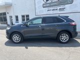 Used 2022 Ford Edge SEL w/ Convenience Package image 4