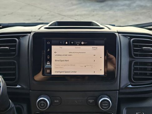 Used 2025 RAM ProMaster 3500 w/ Safety Group image 21